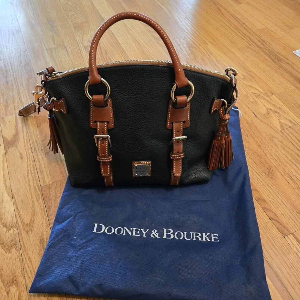 Dooney & Bourke Leather Satchel Handbag Purse Black Bag Crossbody tassles